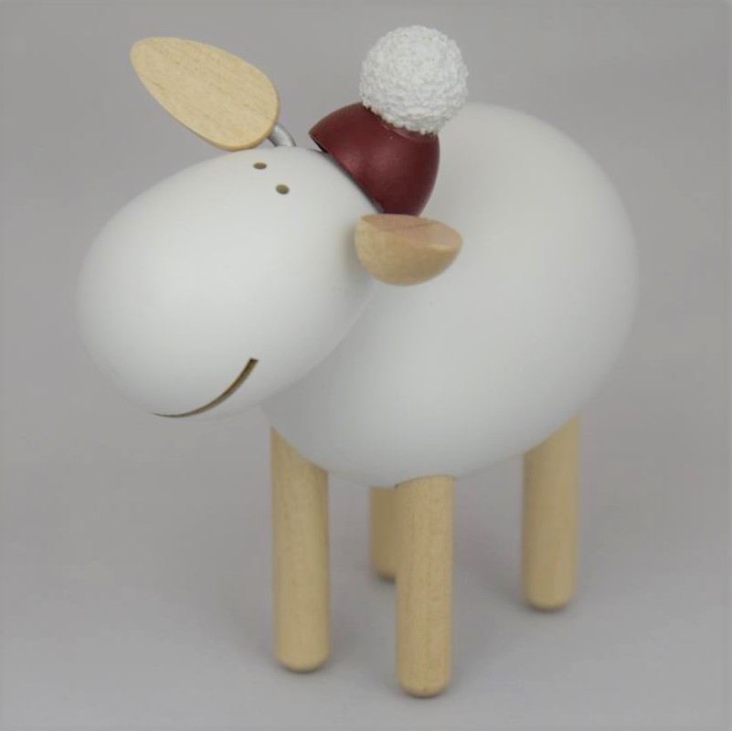 Schaf mit Weihnachtsmütze