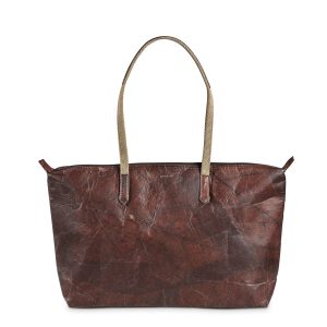 SHOP LEAF in der Farbe SOIL BROWN – Vegane Handtasche