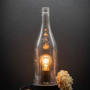 MaBe® Glasfaktur |   Asbach Big Bottle – TischLampe & Windlicht in einem transparent Leuchtmittel: LED Spiral Filament Höhe:35 cm